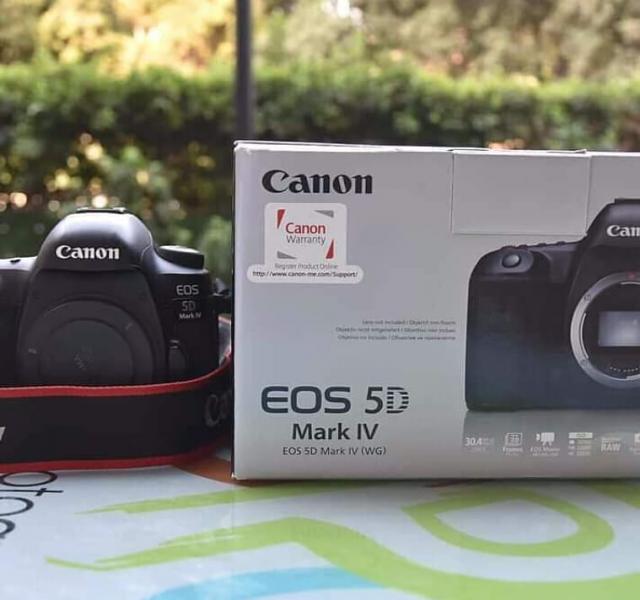 Canon EOS5D Mark IV DSLR Camera Kit with Canon EF 2470mm F4L IS USM Lens